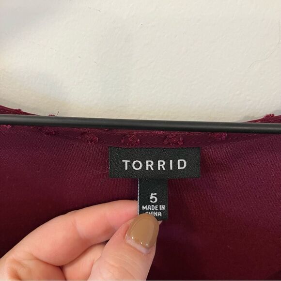 Torrid Merlot Red Textured Chiffon Skater Dress Size 5/5X - Picture 14 of 16